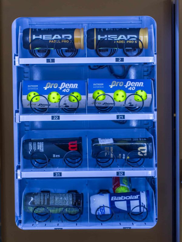 _DSC7053 Vending machines voor padelclubs
